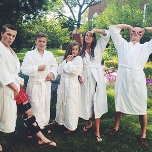 Meet your Posher, Maura